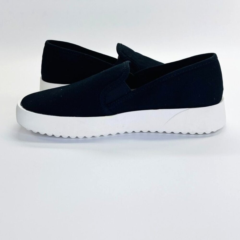 Lucky Brand Women's Gimmony Slip-on Sneaker Size 8.5 in Black Casual Comfort